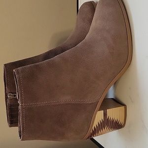 seychelles suede heels